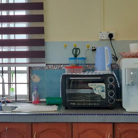 Adeeba Homestay Kuantan Kültér fotó